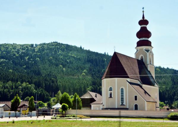 2017-07-05_Mondsee_Parish Church ̅^-10001.JPG