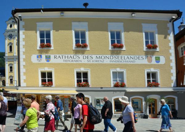 2017-07-05_Mondsee_Rathaus0001.JPG