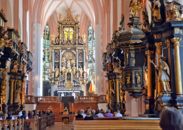2017-07-05_Mondsee_St Michael Basilica_High Altar }0001.JPG