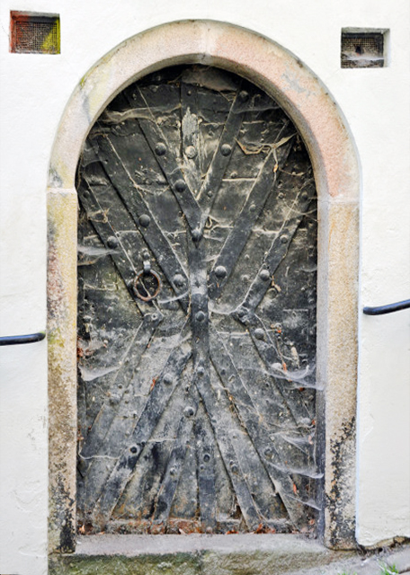 2017-07-06_Zinngießergasse_Old Door0001.JPG