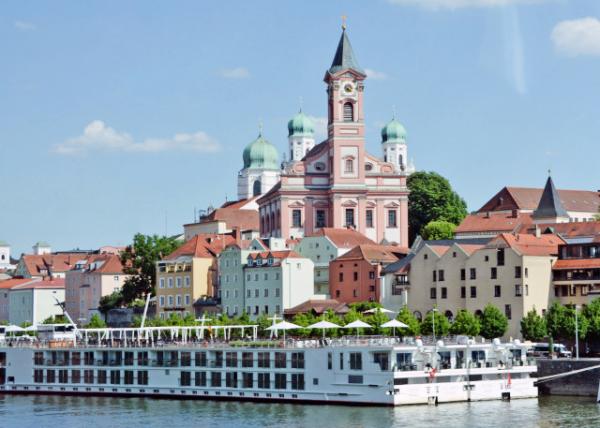 2017-07-05_Passau_Façade of St. Paul ʥ޽ýá-20001.JPG