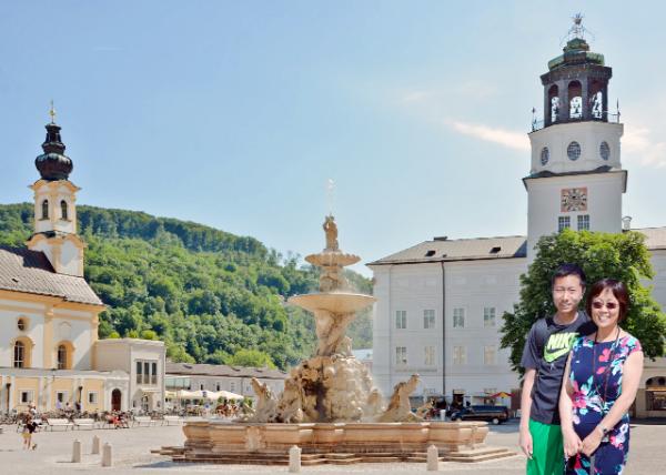 2017-07-04_Residenzplatz of Salzburg0001.jpg