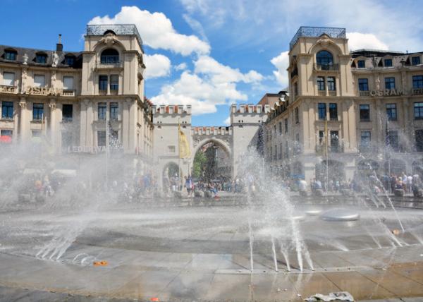 2017-07-01_Karlsplatz 㳡-20001.JPG