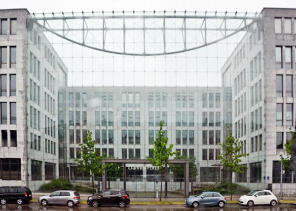 2017-07-02_Bldg_Das Danner-Forum in der Landshuter-Aller ɻ0001.JPG