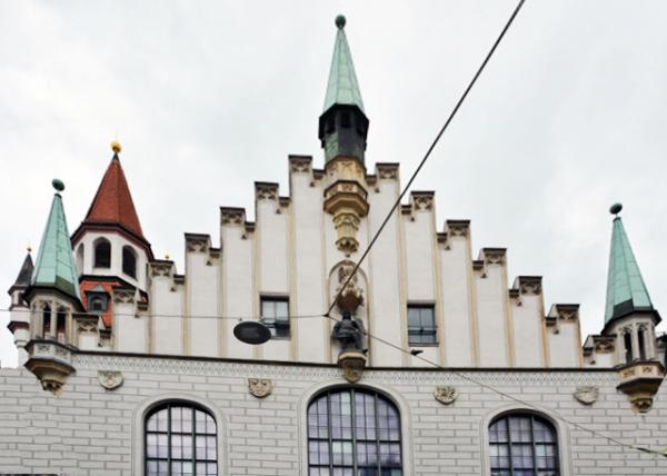 2017-07-03_Altes Rathaus_Gothic Grand Hall by the Morris Dance Ī˹bĸʽd-30001.JPG