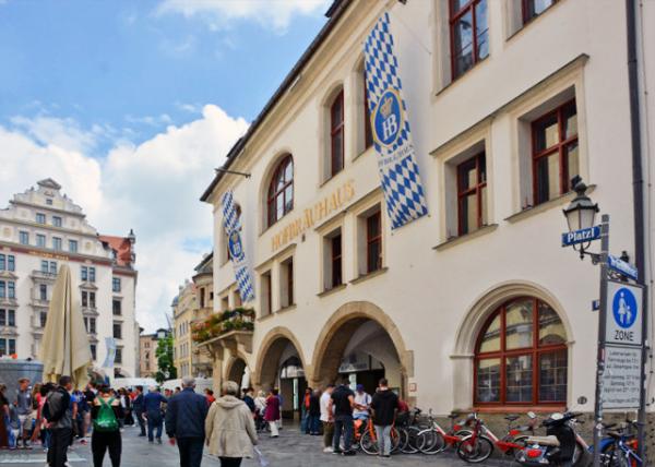 2017-07-03_Hofbräuhaus am Platzl-10001.JPG