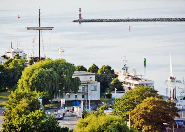 2016-06-28_Warnemunde_Eastmole ͷ0001.JPG