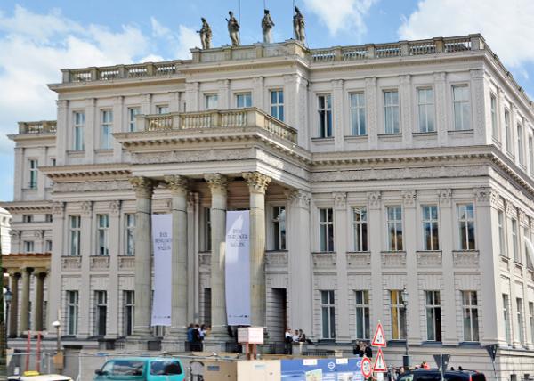 2016-06-28_Berlin Fashion Week @ Kronprinzenpalais ̫ӹʱװ0001.jpg