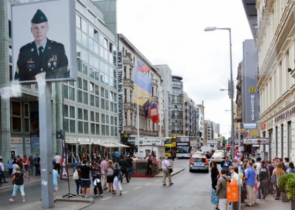 2016-06-28_Checkpoint Charlie_Friedrichstraße0001.JPG