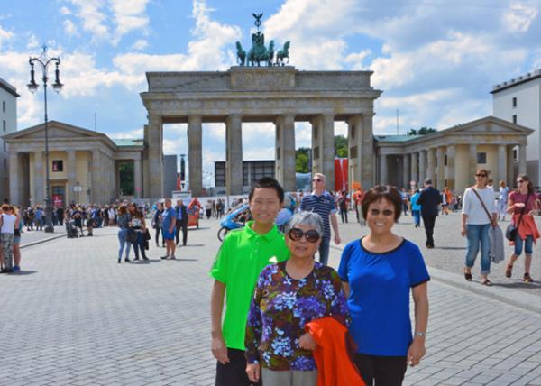2016-06-28_Brandenburger Tor Ǳ-60001.JPG