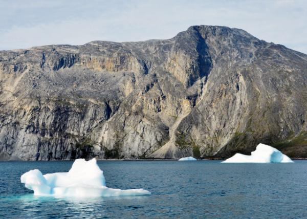 2023-08-21_Unspoiled Mtn Backdrop & Iceberg-10001.JPG
