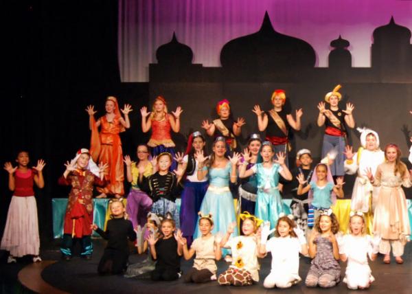 2011-07-22_A Whole New World Finale of Aladdin Show0001.JPG