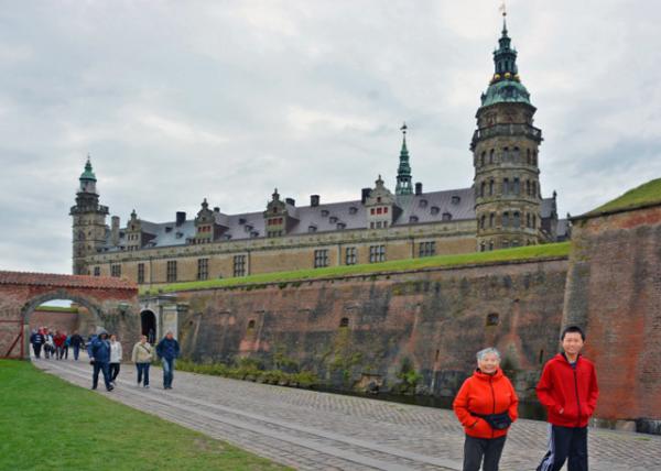 2016-07-06_Kronborg Castle_King's Tower & Trumpeter's Tower С-10001.JPG