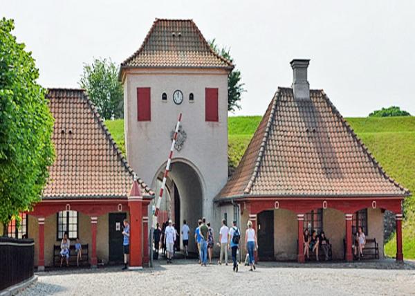 2016-06-25_Kastellet Citadel_North Gate0001.JPG