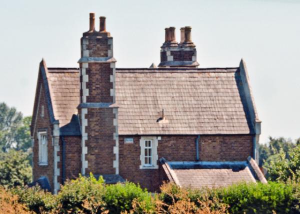 2016-07-19_Windsor_Elizabethan House w Chimneys ɯʽ̴¥-30001.JPG
