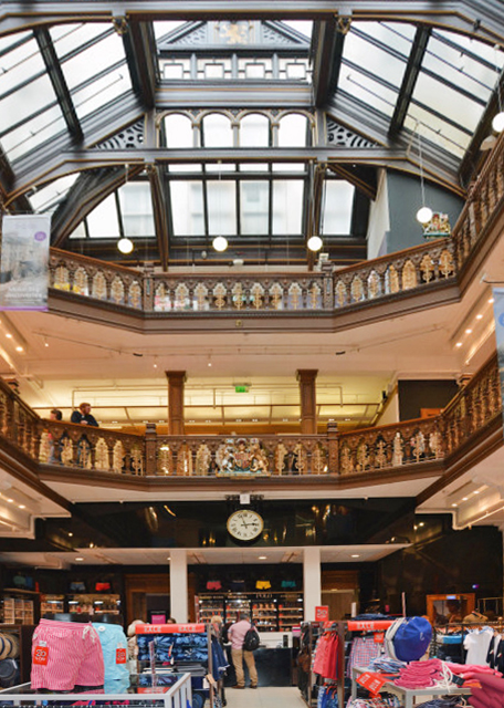 1748266875515428.jpg 2016-07-16_28_Jenners Dept Store 詹纳斯百货公司-20001.JPG