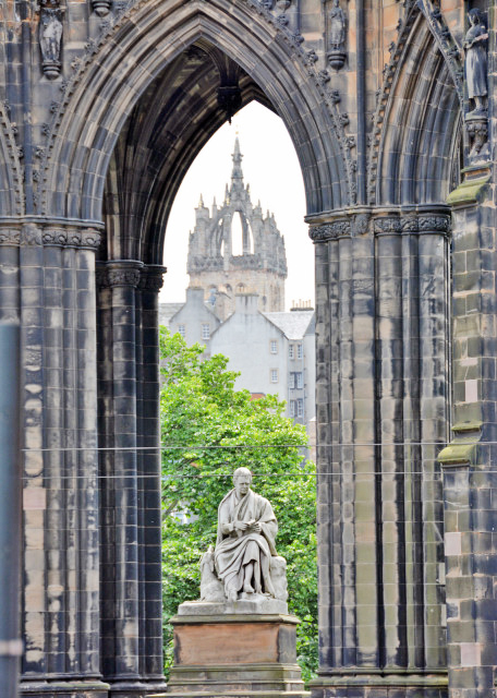 1748266899605952.jpg 2016-07-16_30_Scott Monument the World's 2nd Largest Monument to a Writer-50001.JPG