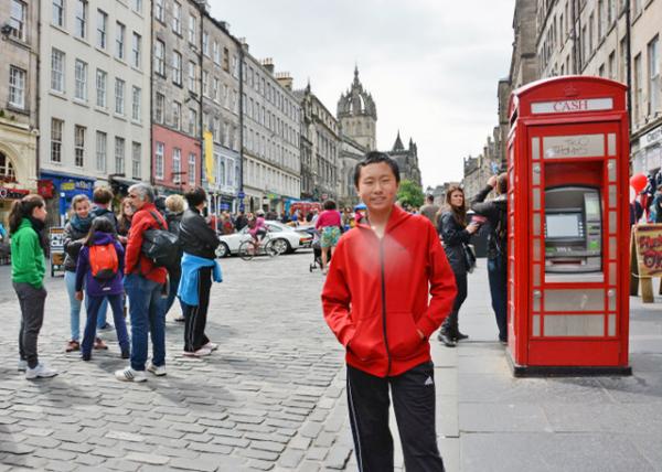2016-07-16_ATM Renovated from Traditional Telephone Booth Ӵͳ绰ͤȡ0001.JPG