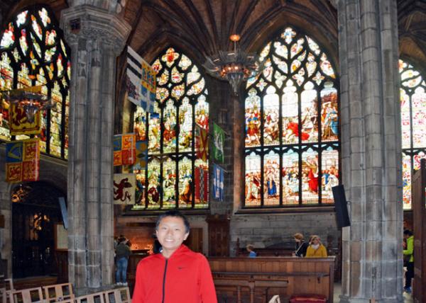 2016-07-16_St. Giles Cathedral_Banners of Thistle Knights ʿ-10001.JPG