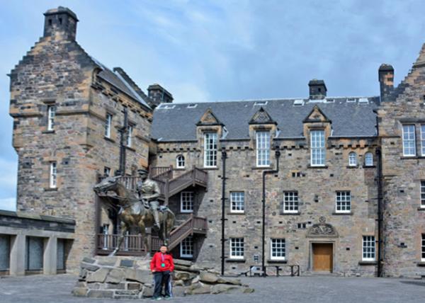 2016-07-16_Edinburgh Castle_Natl War Museum ս0001.JPG