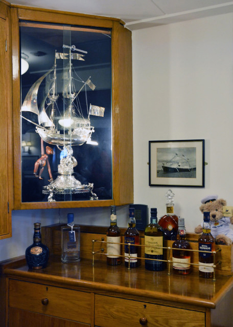 2016-07-16_Royal Yacht Britannia_Wines ƹ0001.JPG