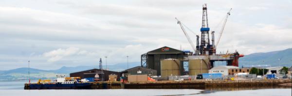 2016-07-15_Invergordon_Oil Rig Repairs ʯ0001.JPG