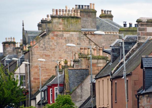 2016-07-15_Invergordon_Old Chimney Pots ̴ѹ-10001.JPG