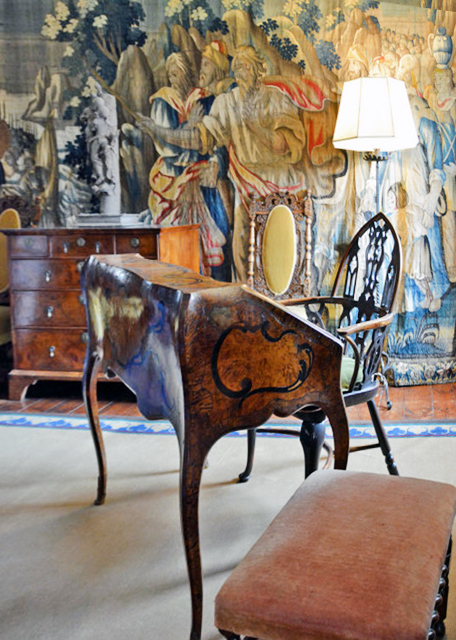 2016-07-15_Cawdor Castle_Tapestry Bedroom-30001.JPG