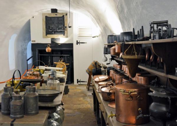 2016-07-15_Cawdor Castle_14C Old Kitchen ʮϳ0001.JPG