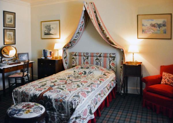 2016-07-15_Cawdor Castle_Maid Bedroom ˯-10001.JPG