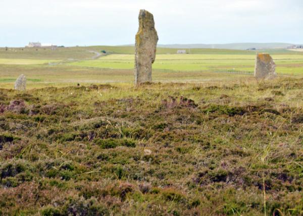 2016-07-14_Ring of Brodgar_Skylines on No-Tree Island -90001.JPG