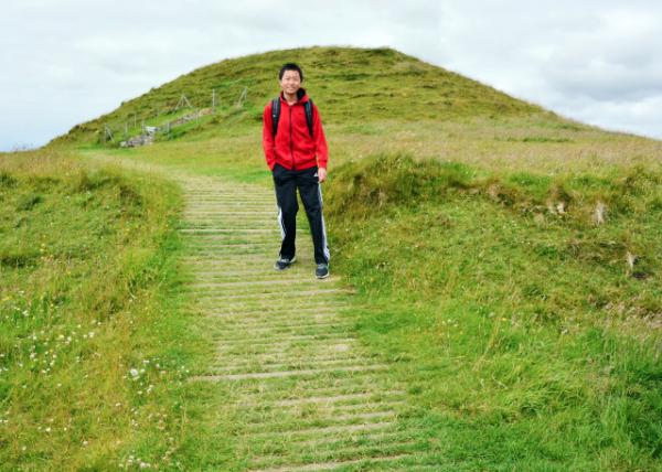 2016-07-14_Maeshowe_Neolithic Chambered Cairn around 2800 BCE-10001.JPG