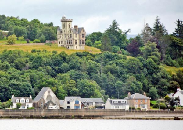 2016-07-12_Strone_Dunselma Castle Ǵ塤Ǳ-20001.JPG