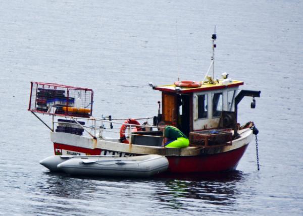 2016-07-12_Loch Eck_Fishing Boat0001.JPG