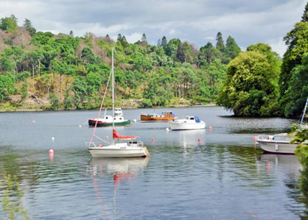 2016-07-12_Balmaha_Sailing Boats Moored on Loch Lomond ͣκϵķ-30001.JPG