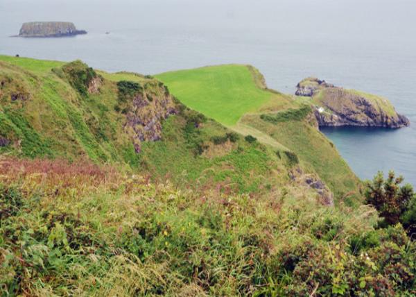 2016-07-11_Ballintoy_Sheep Island0001.JPG