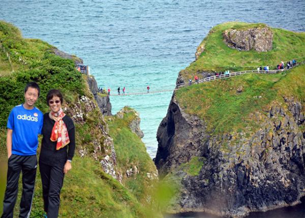 2016-07-11_Ballintoy_Carrick-A-Rede Rope Bridge-10001.jpg