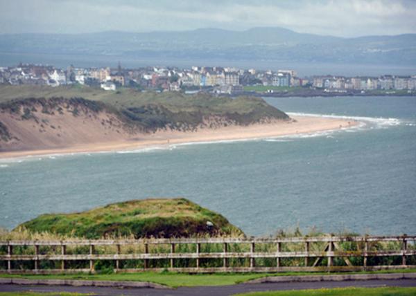 2016-07-11_Portrush_White Rocks-10001.JPG