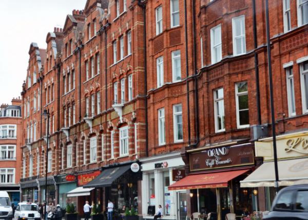 2016-06-23_Late Victorian Edwardian Red Brick Terraced Houses-10001.JPG