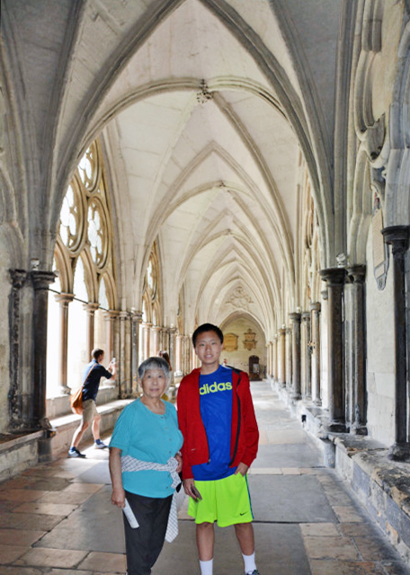 2016-06-24_Westminst Abbey_Cloisters-10001.JPG