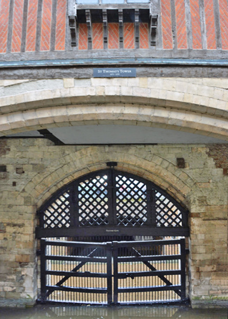 2016-06-23_London Tower_Traitors' Gate ͽ֮-20001.JPG