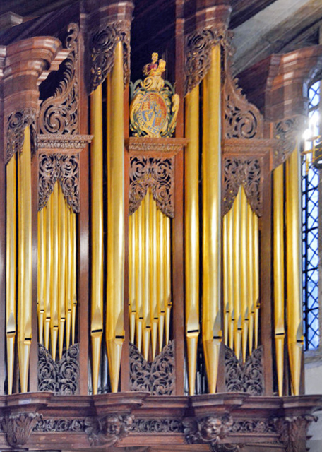 2016-06-23_London Tower_Chapel Royal of St. Peter & Vincula_Organ ܷ-20001.JPG