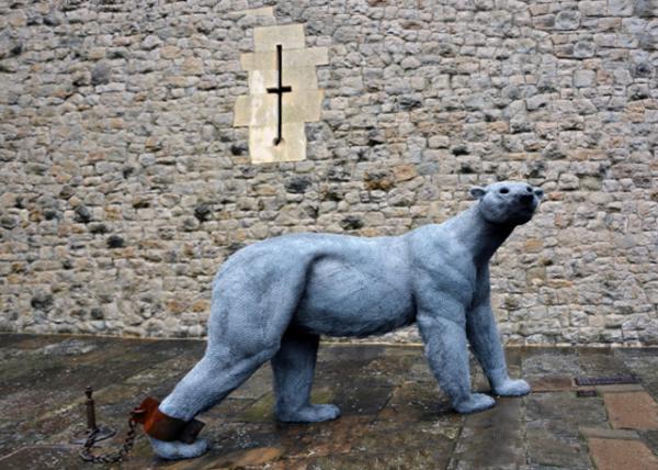 2016-06-23_London Tower_King's Polar Bear ı,0001.JPG