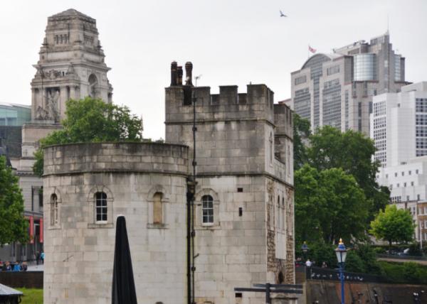 2016-06-23_Trinity Hill Memorial & Devereux Tower ɽ¸0001.JPG