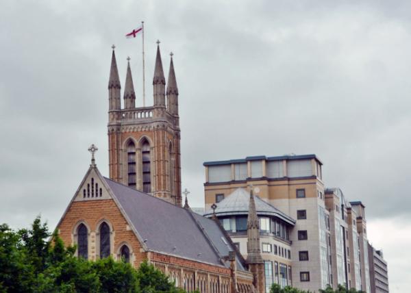 2016-06-23_Southwark Cathedral ϻ˴-10001.JPG
