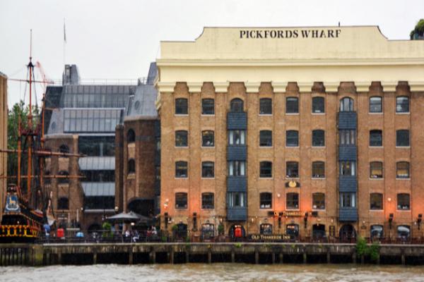 2016-06-23_Golden HindeI & Pickfords Wharf ɫƤ˸ͷ0001.JPG