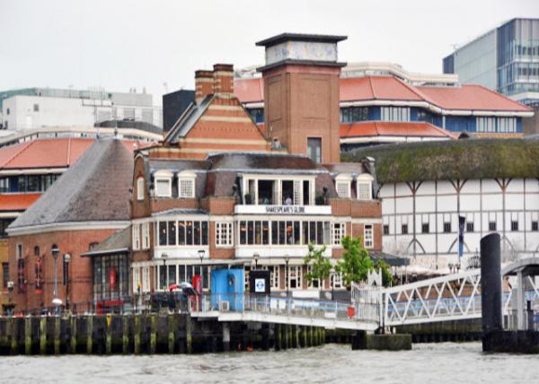 2016-06-23_Shakespeare's Globe ɯʿǻ糡0001.JPG