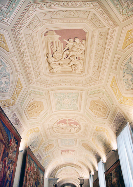 2015-07-04_Vatican Museums_Trompe L'Oeil Ceiling in Gallery of the Tapestries ̺ȡӻ컨0001.JPG