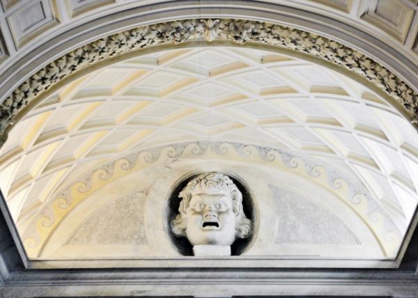 2015-07-04_Vatican Museums_Coffered Ceiling Ӷ-10001.JPG