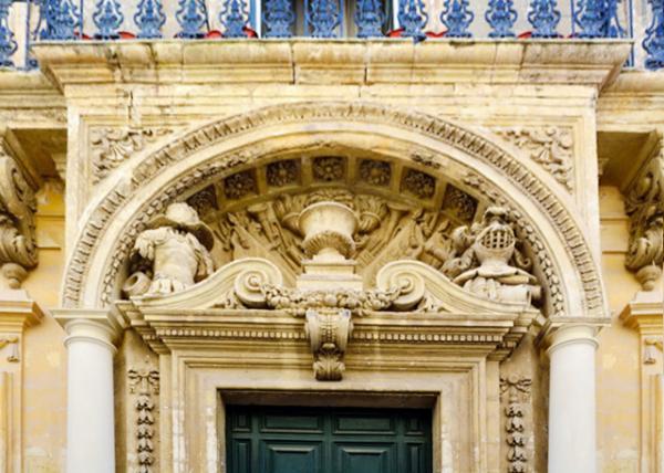 2015-07-01_Banca Giuratale, the Municipal Palace built in the 18th-Century Baroque Style0001.JPG